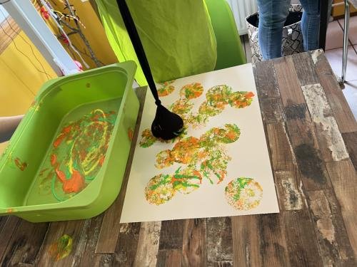 Verven met panty bollen