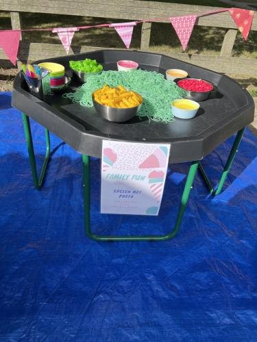 Spelen met pasta